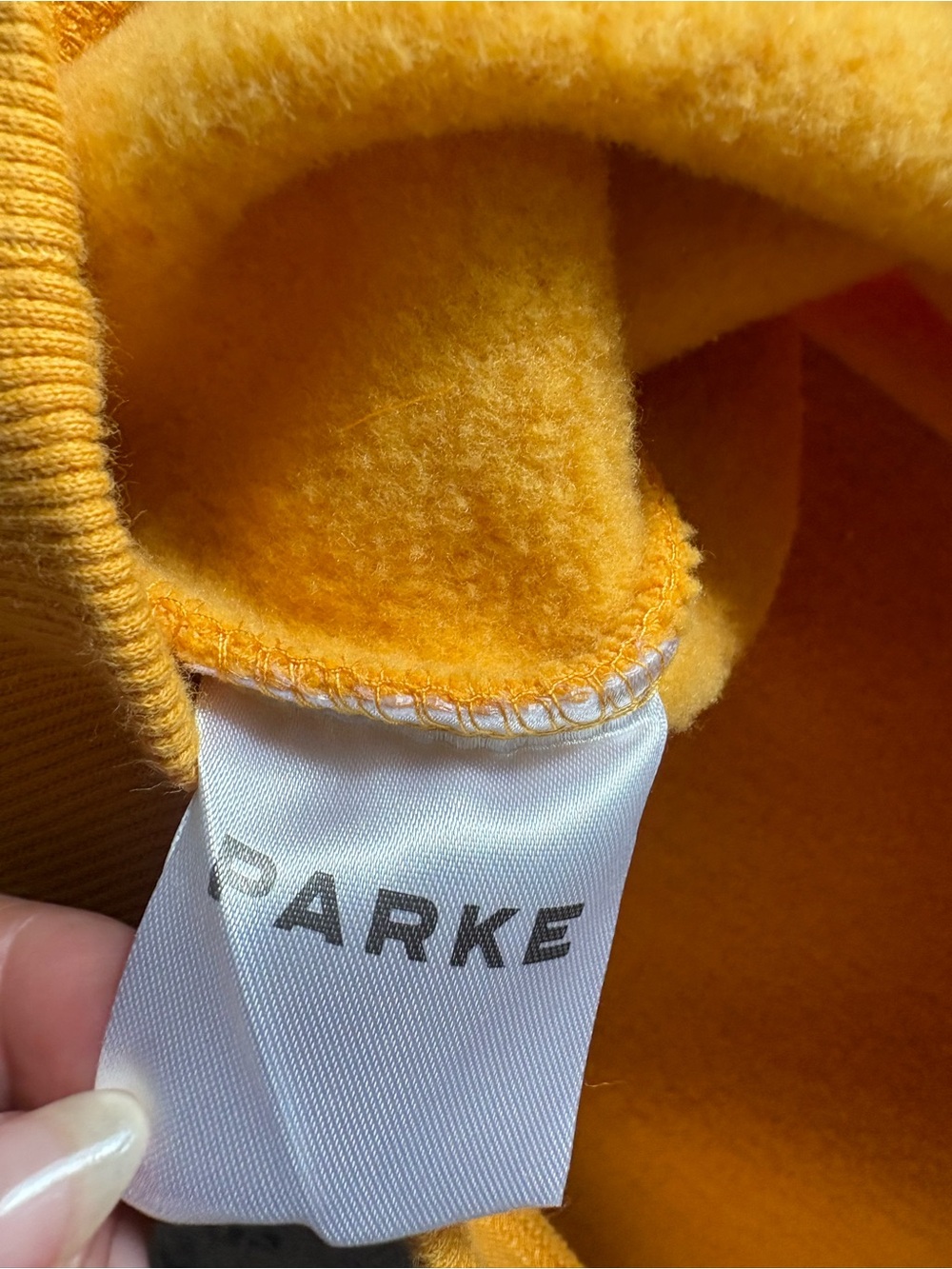 Parke Classic Mockneck Sweatshirt in Apricot size S/M orange yellow - Picture 9 of 12